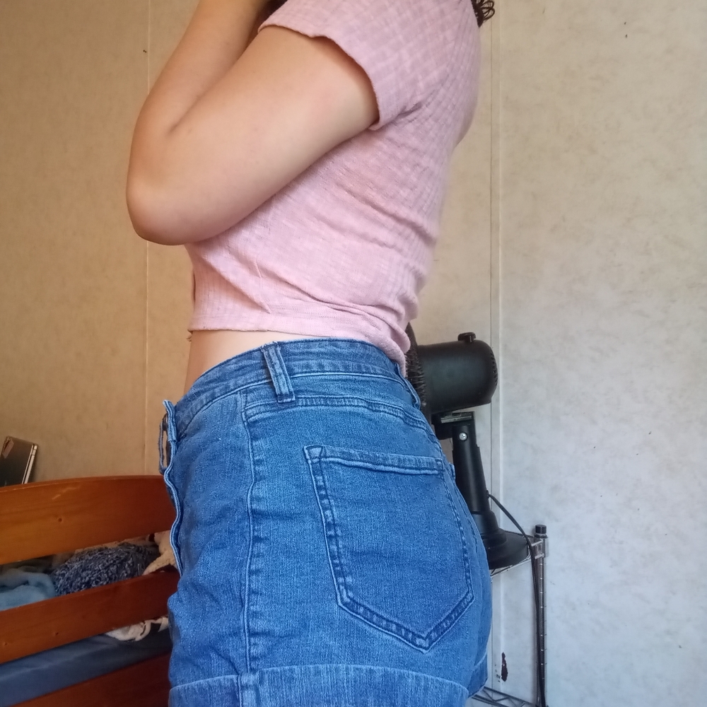Blue high rise cute jean shorts L/G summer/spring